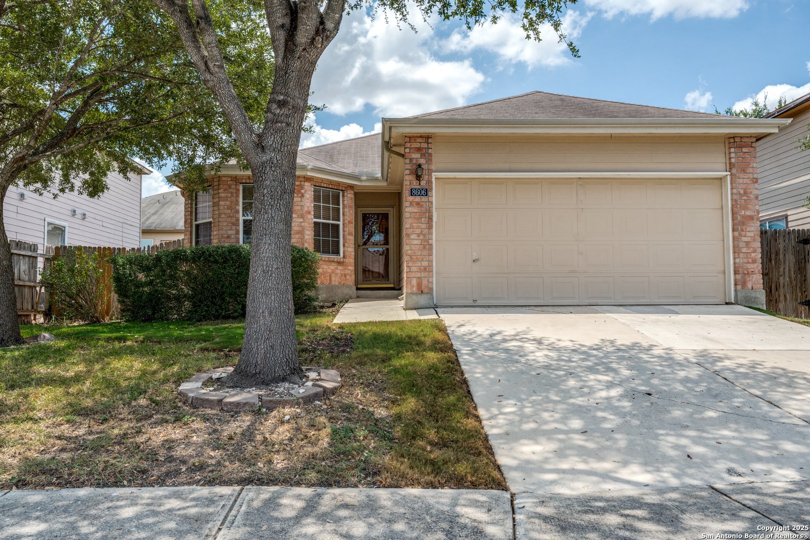 8606 Chickasaw Bluff