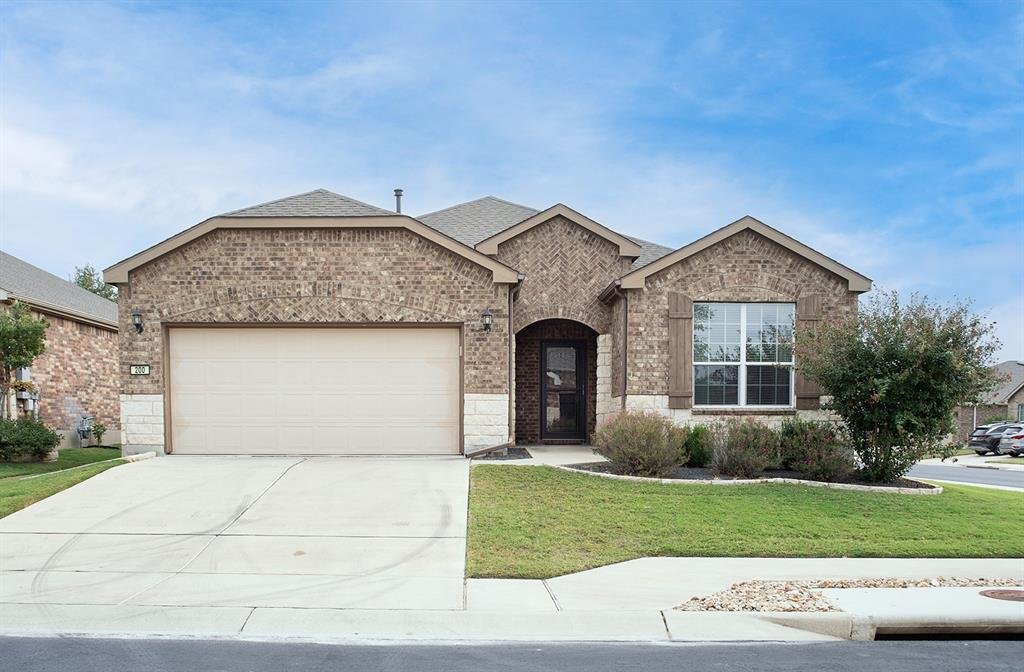 200 Longview