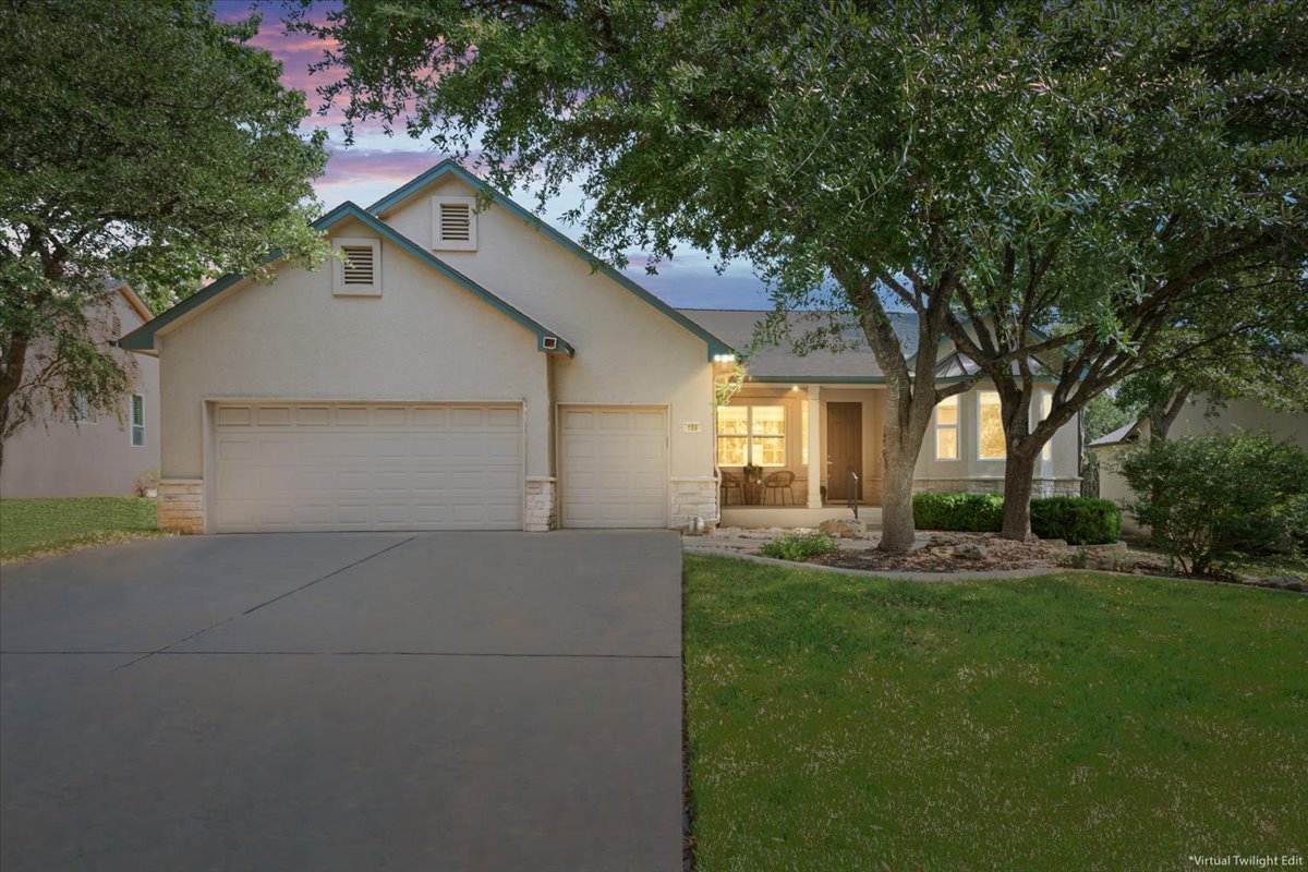109 Yaupon Ln.