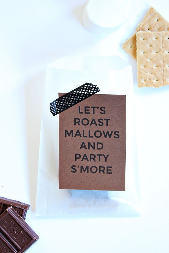 DIY s'mores wedding favors under $1 DIY s'mores wedding favor kits in glassine bags
