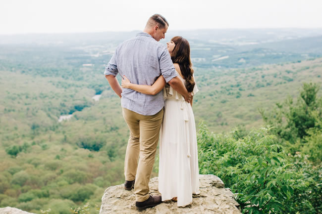 Engagement photos on a mountaintop