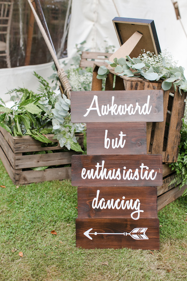 Awkward but enthusiastic dancing | Funny wedding signs Awkward but enthusiastic dancing | Funny wedding signs
