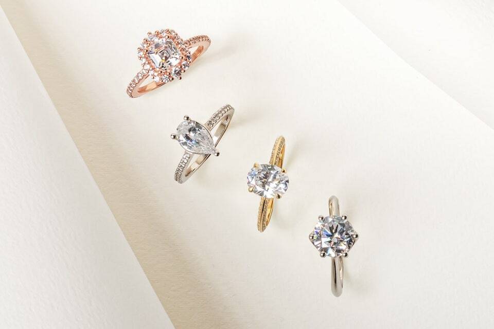 Selection of engagement ring metals by Diamond Nexus