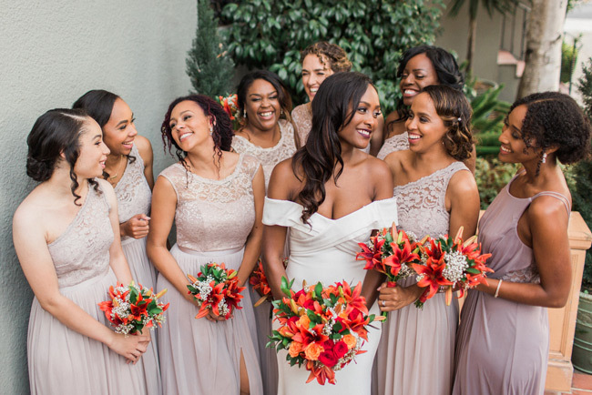 How To Be A Good Bride To Your Bridesmaids | 12 Tips! How To Be A Good Bride To Your Bridesmaids | 12 Tips!