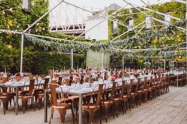 The Courtyard at The Foundry in New York, which is filled with plants and enclosed by the building’s ivy-covered walls, can be used al fresco or tented.