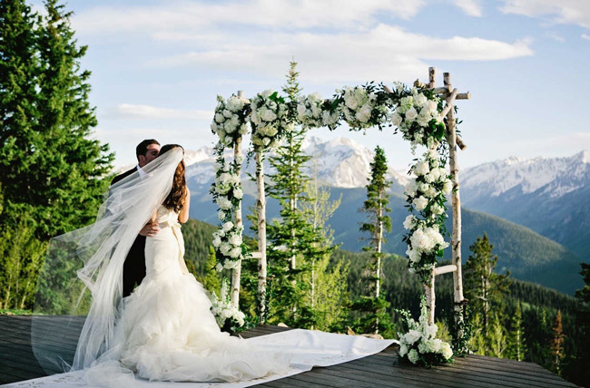 Indoor or outdoor wedding? The Little Nell in Colorado offers a ceremony space atop Aspen Mountain at an elevation of 11,212 feet