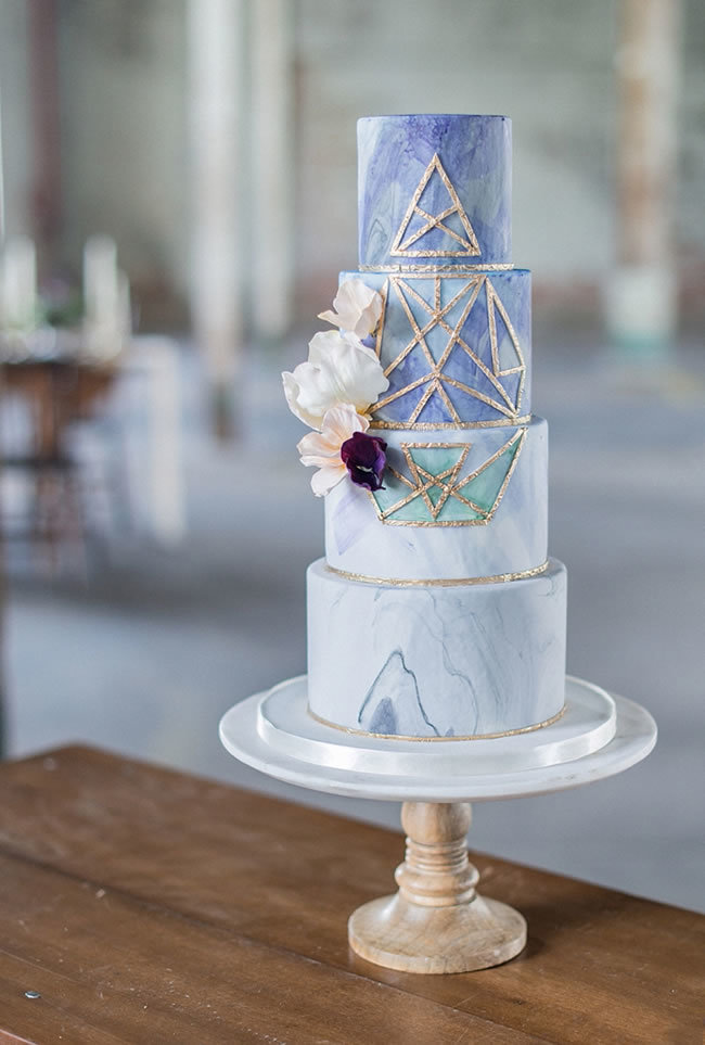 Geometric wedding cake that looks like marble Geometric wedding cake that looks like marble