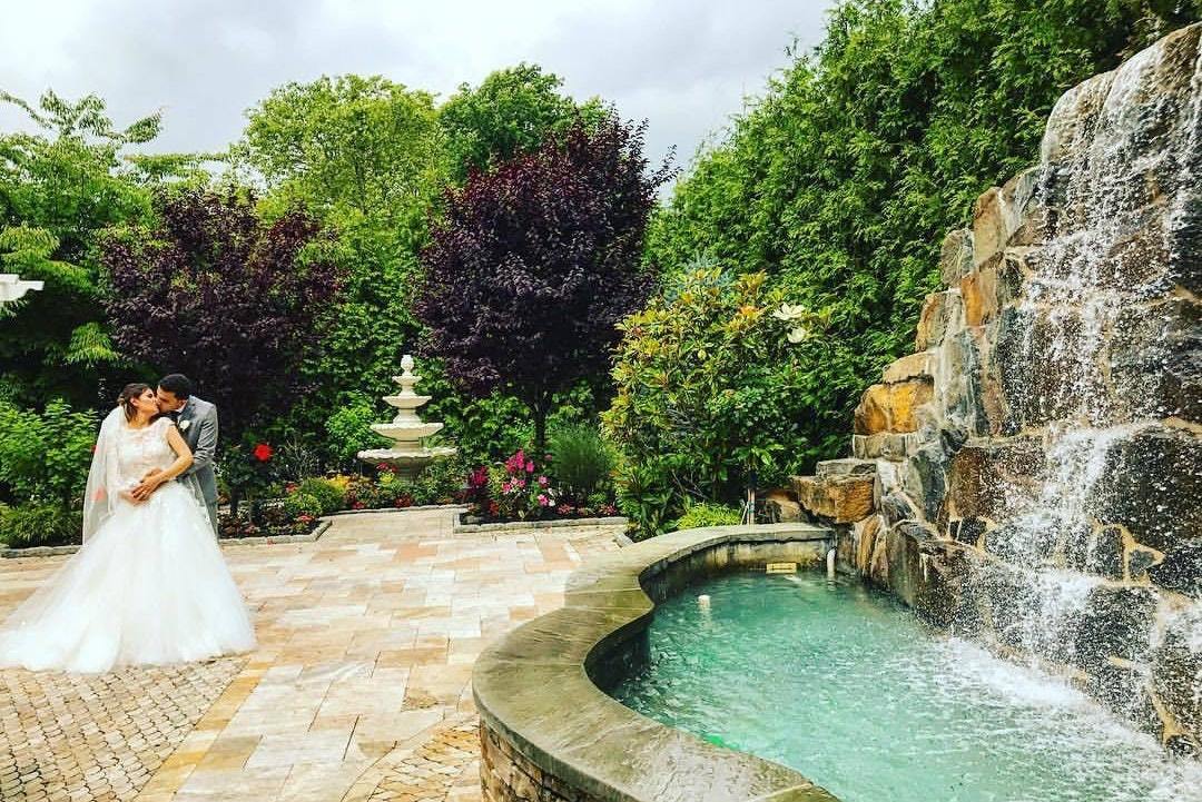 Best of New Jersey Wedding Venues | Venue pictured: The Royal Manor Best of New Jersey Wedding Venues | Venue pictured: The Royal Manor