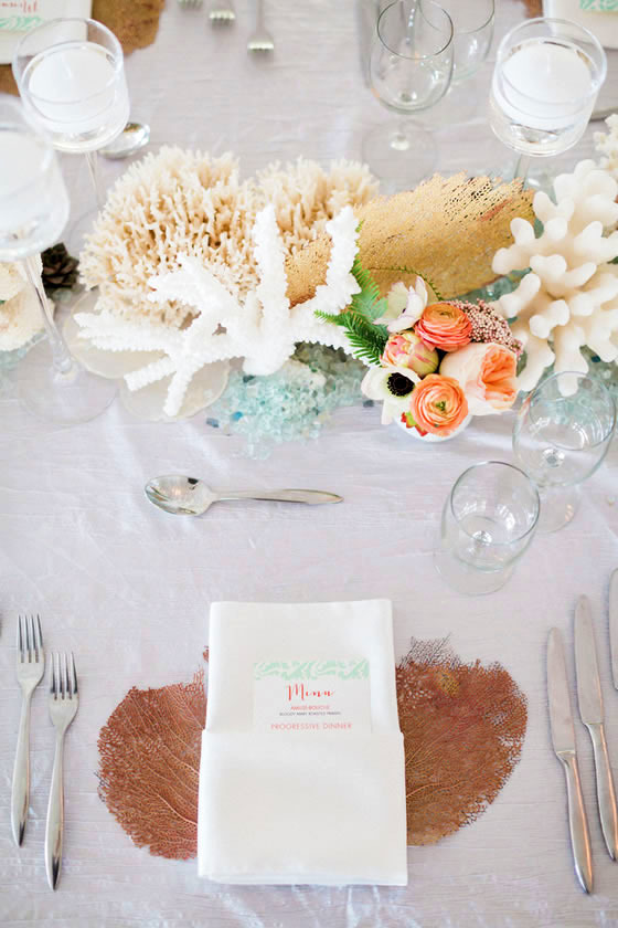 Beach wedding décor idea: Sea coral centerpieces Beach wedding table with sea coral centerpieces