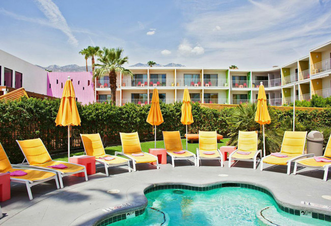 Fresh Bachelorette Party Ideas | Hotel Pool Party Fresh Bachelorette Party Ideas | Hotel Pool Party