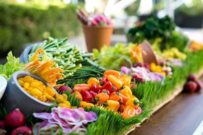 Wedding Food Station Ideas | Crudité Bar