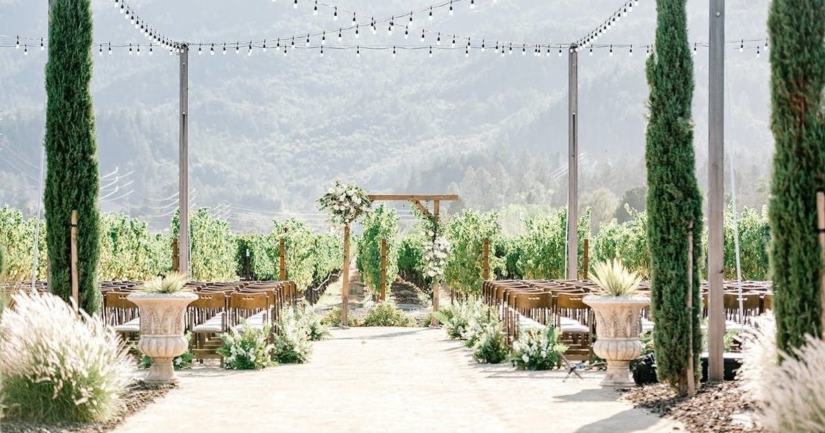 17 Amazing Outdoor Napa / Sonoma Wine Country Wedding Venues | See…