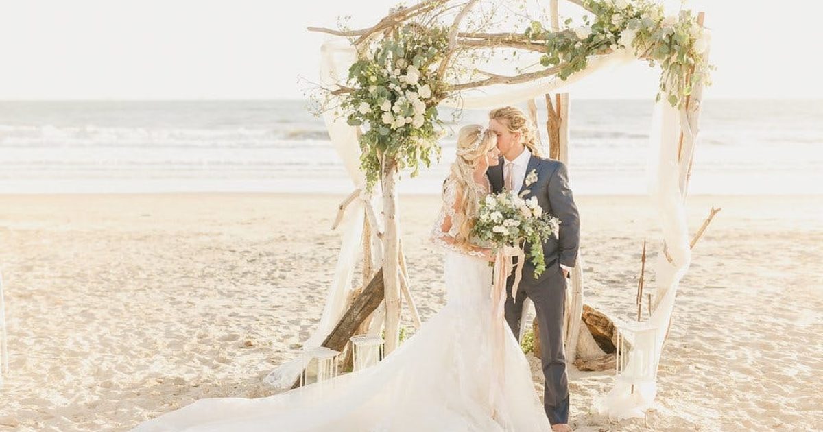 Covid Wedding Ideas California 12 Beach Wedding Venues in California | See Prices