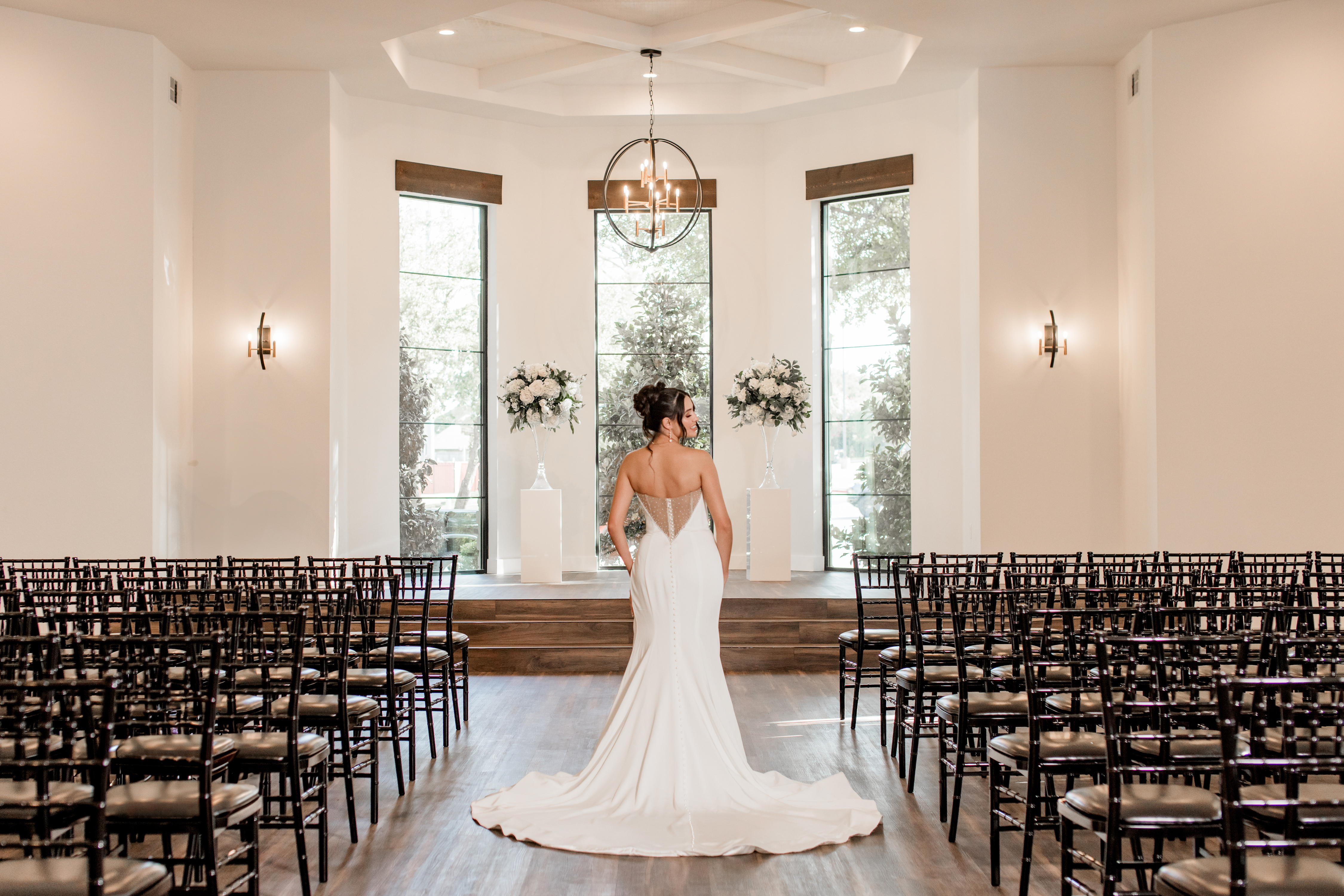 Hayes Hollow wedding venue