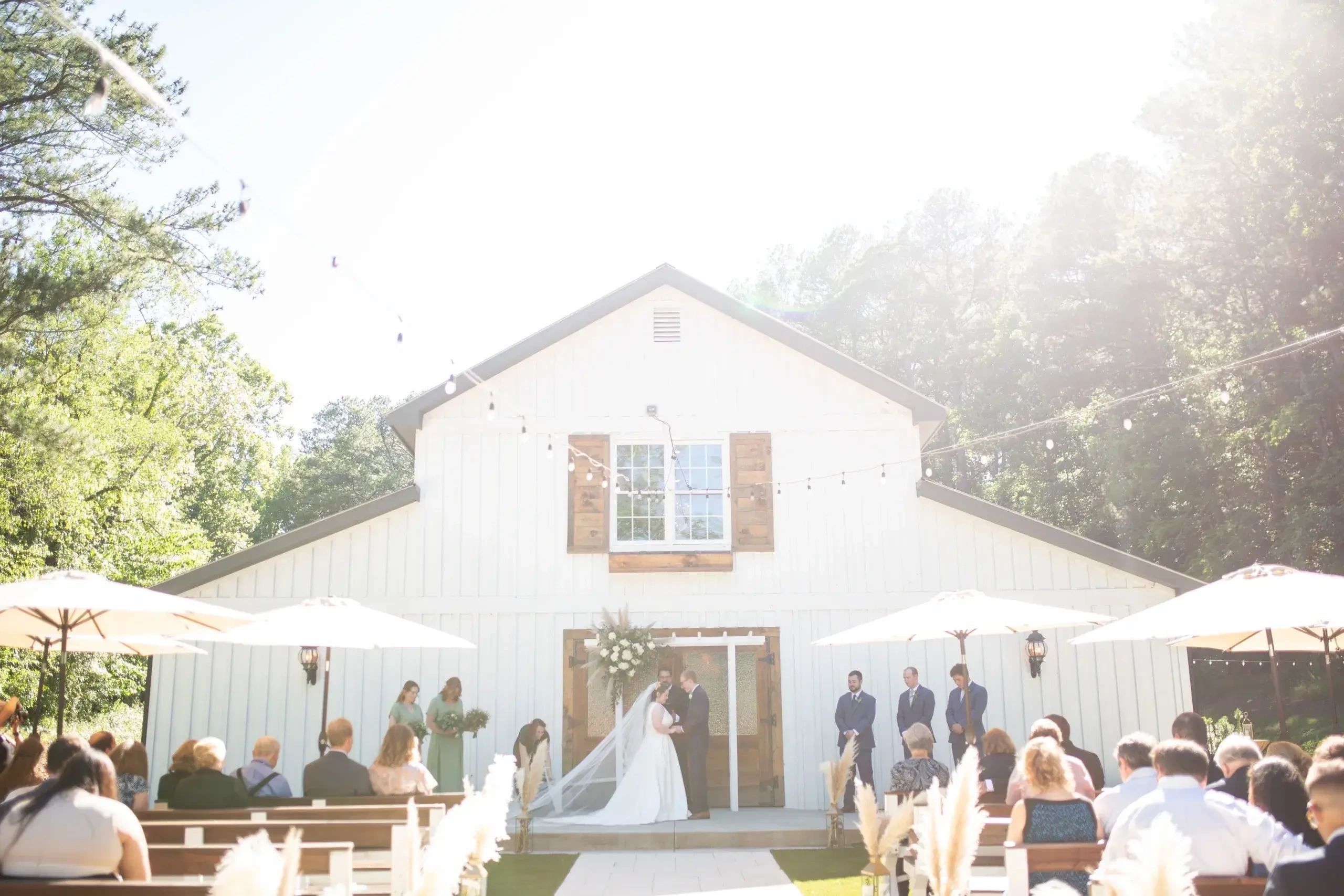 Ivy & Oak Wedding Venue Talking Rock GA 30175