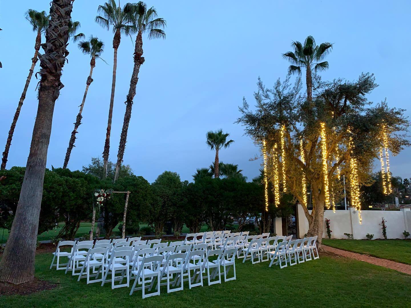 lake-lindero-country-club-wedding-venue-agoura-hills-ca-91301