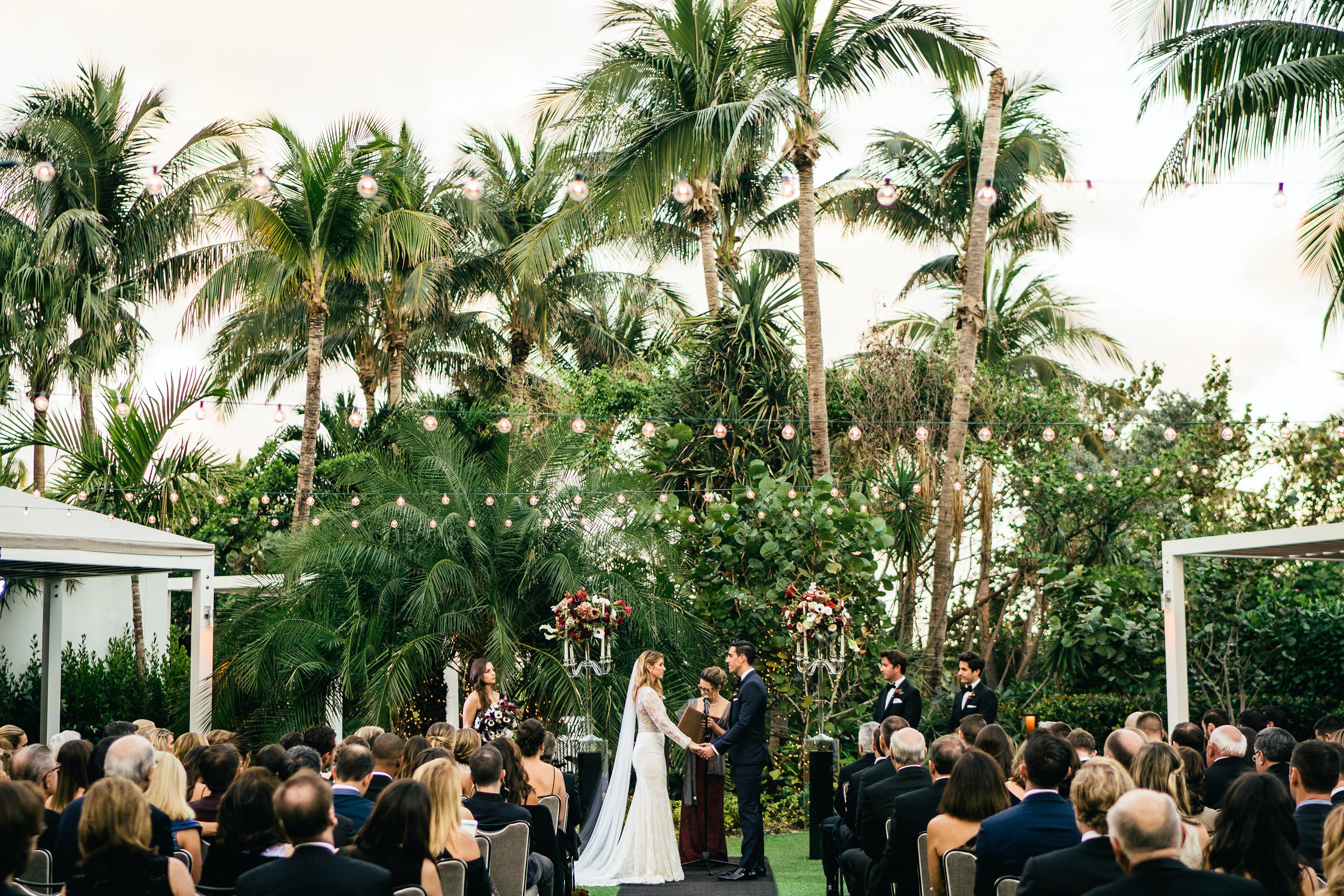 Wedding reception miami beach | Beachweddingtips.com