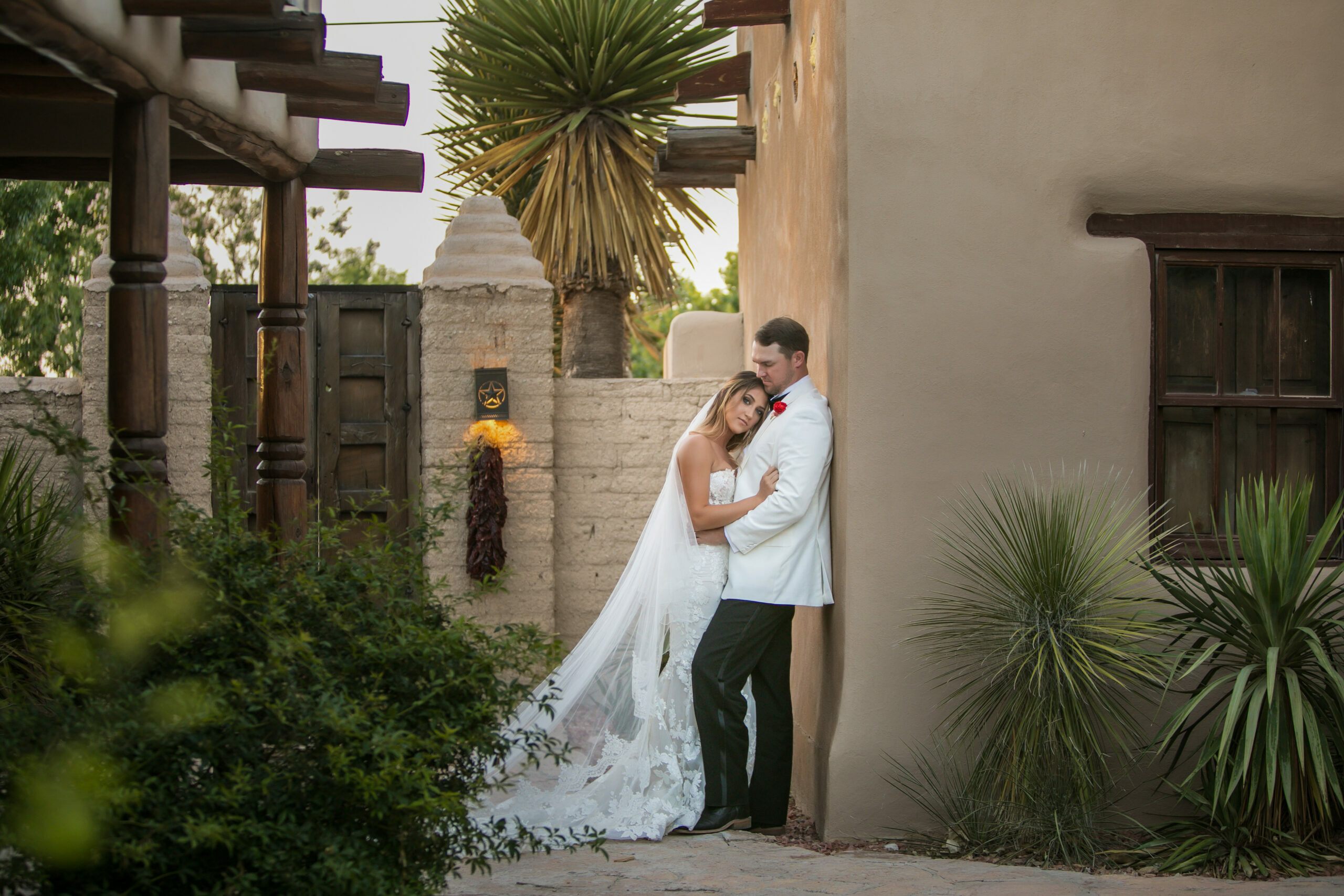 Marathon Texas Wedding The Gage Hotel | Venue Marathon, TX | Wedding Marathon Texas Wedding The Gage Hotel | Venue Marathon, TX | Wedding