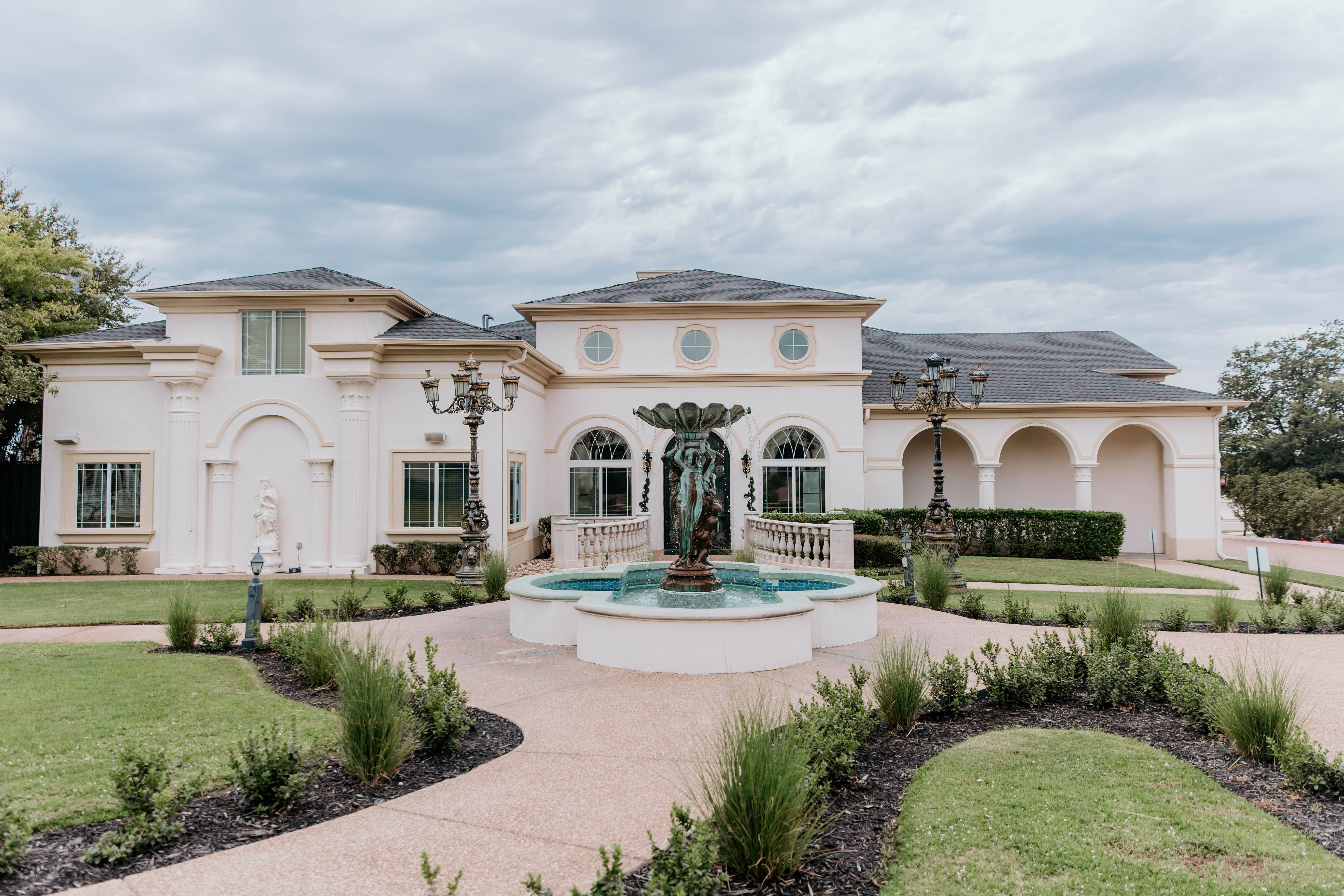 Fountainview Terrace at The Springs wedding venue