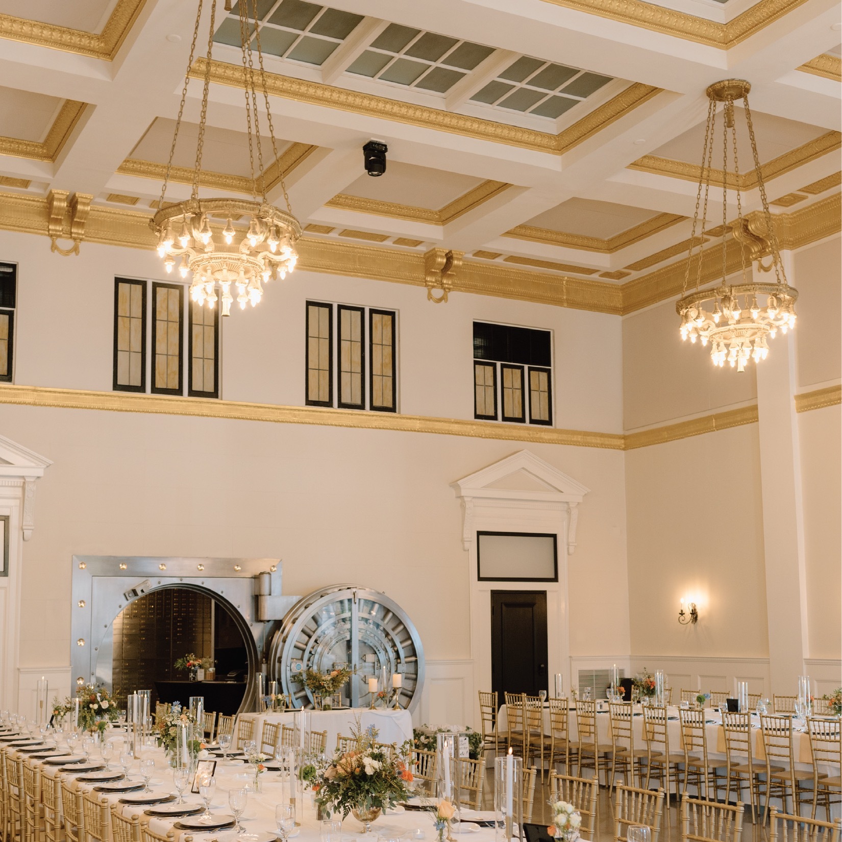 The Vault Wedding Venue Henderson KY 42420, image size:1650x1650