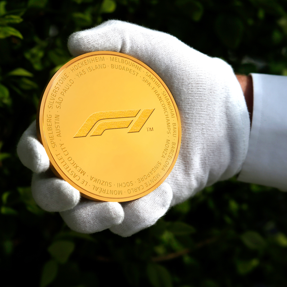 Formula 1<sup>®</sup> Kilo Gold Coin 2019