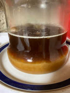 カリカリ梅を漬けた後のハチミツを美味しく食する方法はありますか？