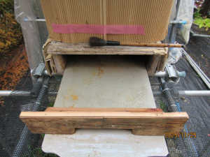 今年の以上気温は冬に向かっても悩むがミツバチも迷っている様子・・・・(>_<)