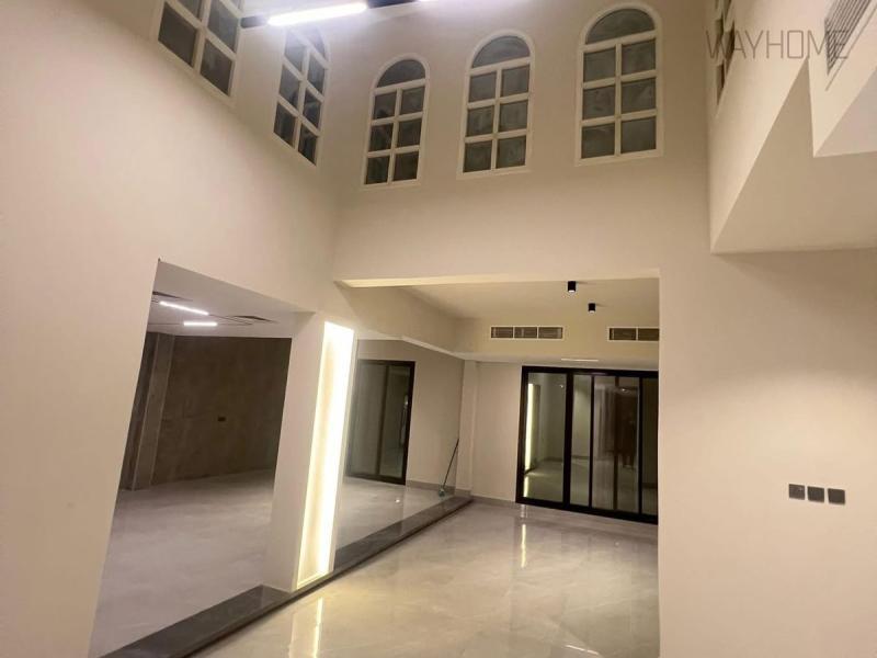 Villa | 5 Bedrooms Villa In Old Riffa > Ras al Khaimah - Large Image 1