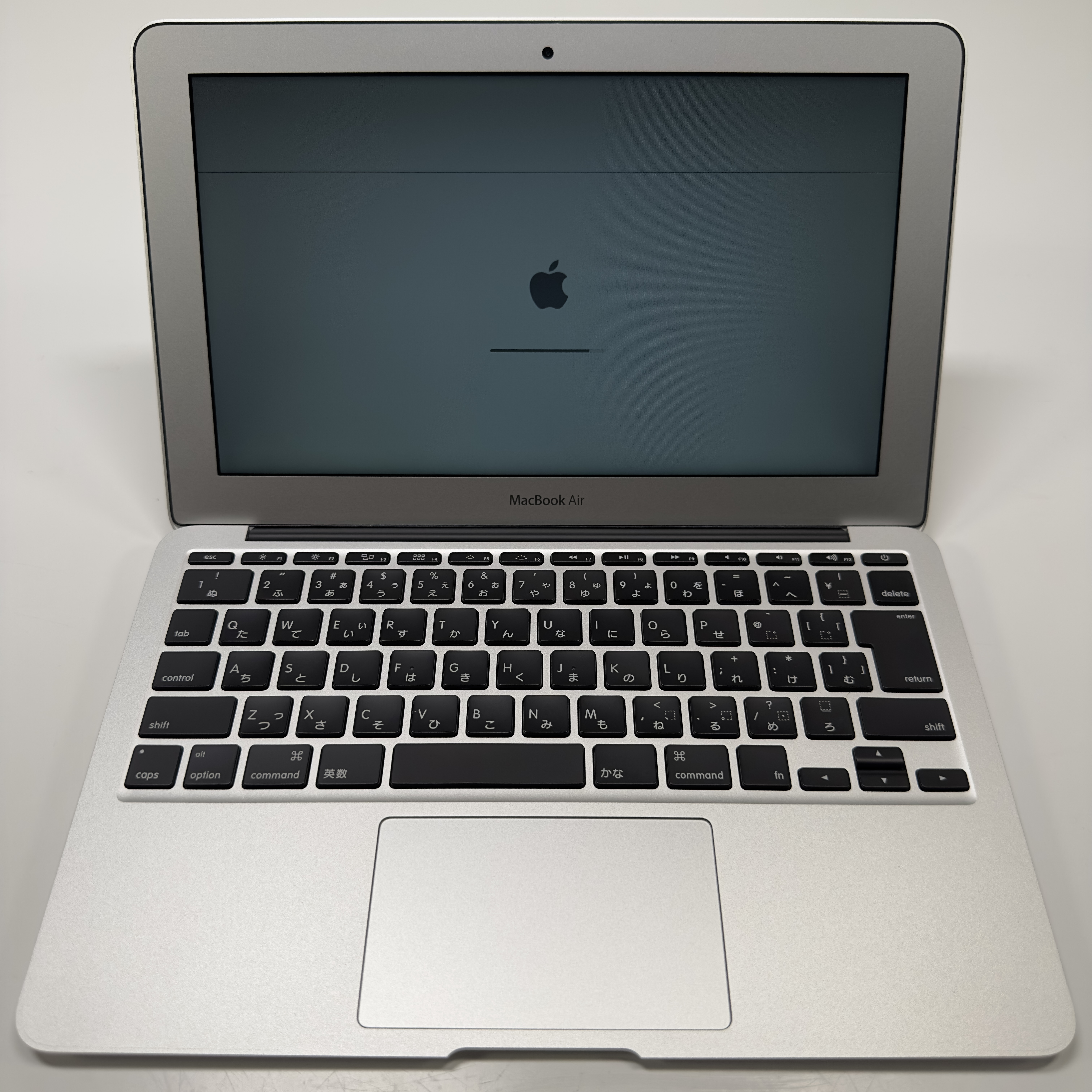 MacBook Air 2012 11インチ MacBook Air 11.6inch, Mid 2012 1.7GHz Intel Core i5 - 4GB