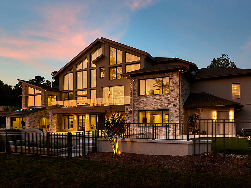Quartz Luxury 1