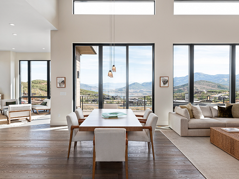 Quartz Luxury 2