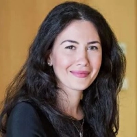 Luciana Lixandru Luciana Lixandru