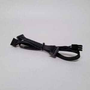 EVGA 6-pin to triple SATA power cable front view