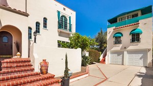 Madstudios losangeles rental home outdoor booking creative space