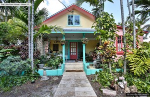 Madstudios little farm house13
