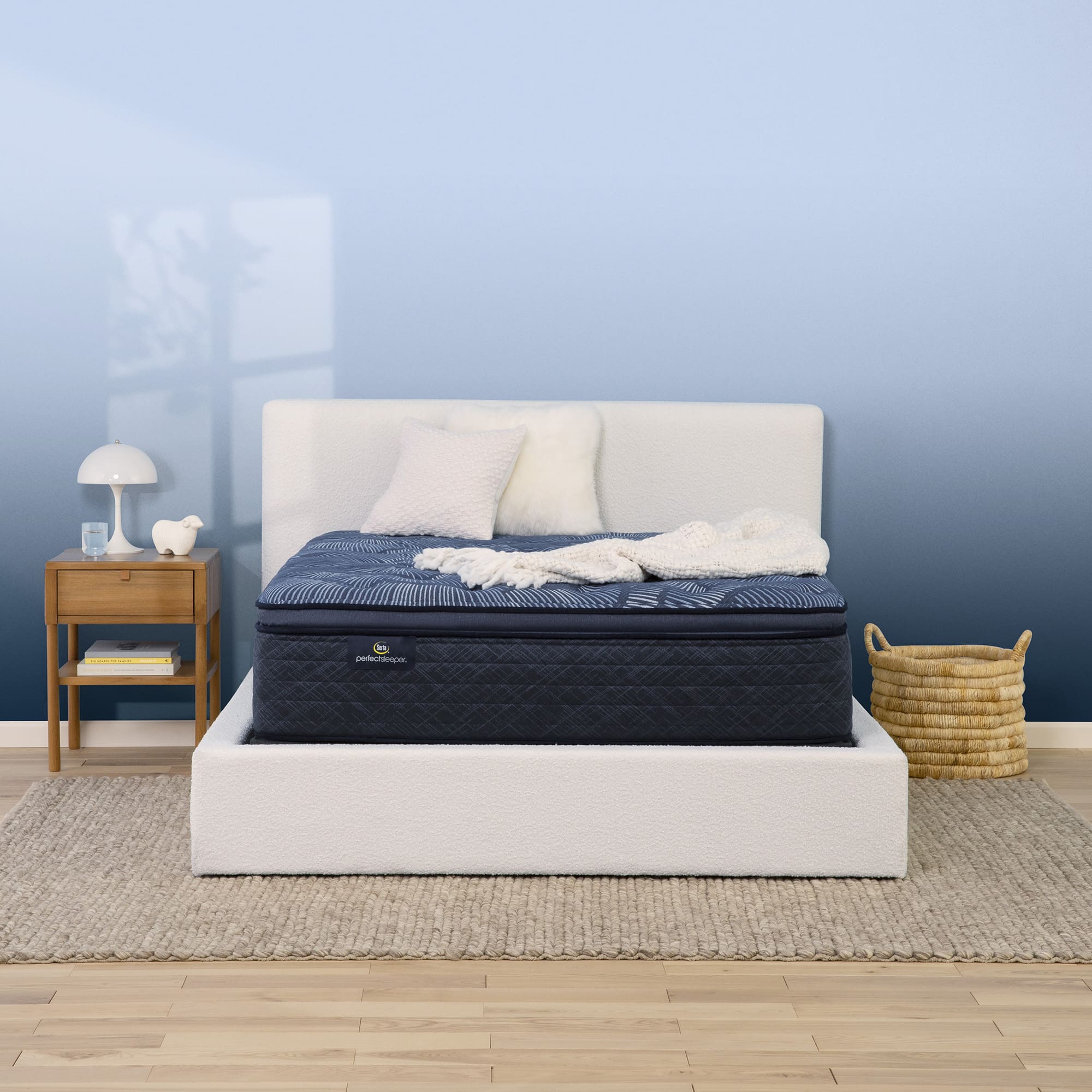 マットレスカバー　合成皮革シート　ダブルサイズ　ネイビーブルー　エステ用マット Serta Perfect Sleeper Cobalt Calm 15