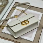 Christian Dior 30 Montaigne East West Bag With Chain White For Women 8.5in/21.5cm M9334UHEL_M030