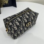 Dior 30 Montaigne Venus Pouch Beige For Women 8.5in/21cm S2146UTZQ_M928