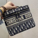 Dior Diortravel Vanity Case Beige For Women 7.5in/19.5cm S5480VRIW_M928