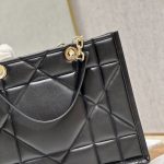 Dior Medium Dior Essential Tote Bag Black For Women 14.7in/37cm M8721OZVJ_M900