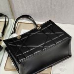 Dior Medium Dior Essential Tote Bag Black For Women 14.7in/37cm M8721OZVJ_M900