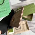 Gucci GG Marmont Keychain Wallet Beige For Women‎ 3.9 in/ 10 cm