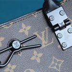 Louis Vuitton Sac Plat Messenger Monogram Brown For Men 15.7in/40cm M45667