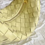 Bottega Veneta Small Turn Pouch Black/Beige For Women‎ 11.4in/29cm 701023V1W518425