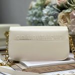 Christian Dior 30 Montaigne Avenue Bag White For Women 9 in/ 22.5cm M9260UMOA_M49U