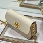 Christian Dior 30 Montaigne Avenue Bag White For Women 9 in/ 22.5cm M9260UMOA_M49U