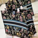 Dior Large Dior Tote Bag Black/White For Women 16.5 in/ 42cm M1286ZEAU_M911