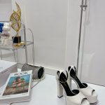 Saint Laurent Jodie Platform Sandals In Smooth White For Women 650258AAAOE1906