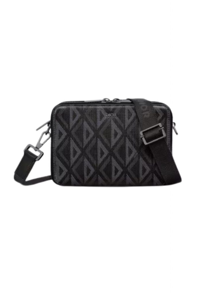 Pouch With Strap Diamond