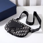 Dior The Saddle Pouch Dior Oblique Jacquard White/Black For Women‎ 9.5in/24cm CD